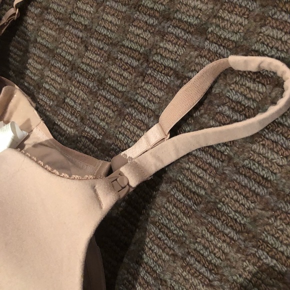 Motherhood Nursing Bra - Picture 2 of 6